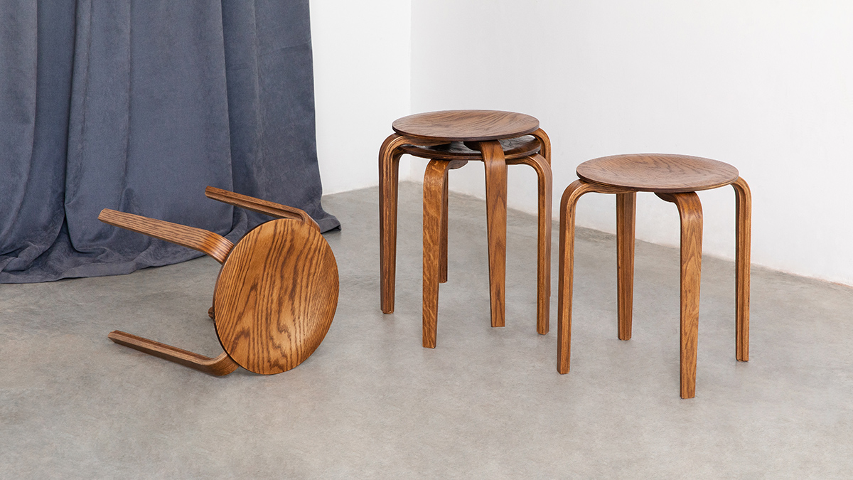 Baza: Москвич табуреткой избил свою жену за невкусные котлеты