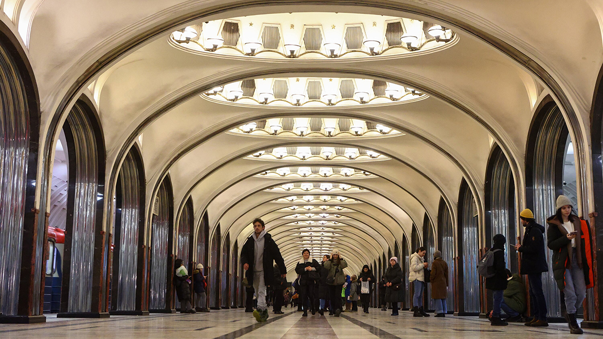 Собянин назвал московское метро символом надежности, безопасности и стабильности