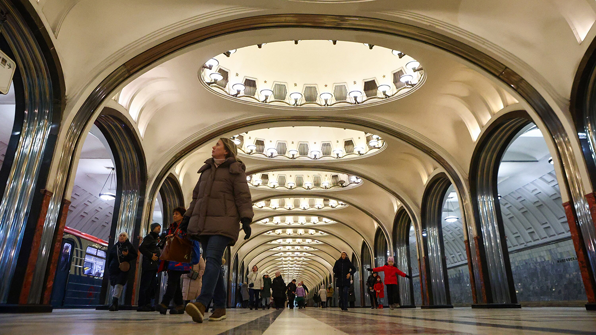 Анастасия Ракова рассказала о начале осеннего сезона свадеб на станции метро «Маяковская»