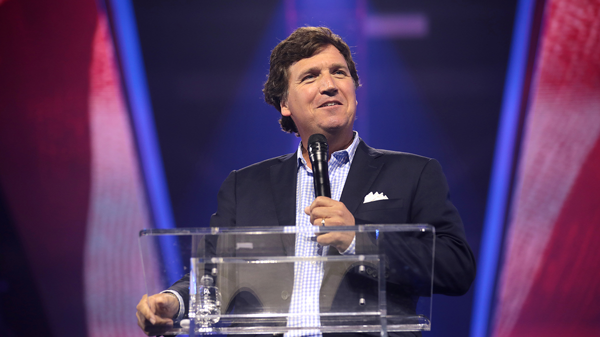 Mash: Журналист Карлсон улетел из России ночью 8 февраля рейсом Москва — Белград