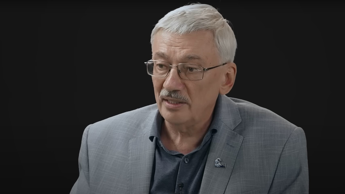 Суд приговорил сопредседателя «Мемориала»* Олега Орлова** к 2,5 года колонии