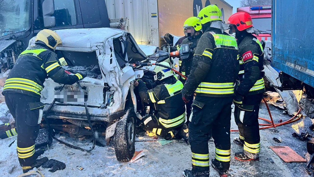 Два ребенка пострадали в результате аварии на Московском малом кольце