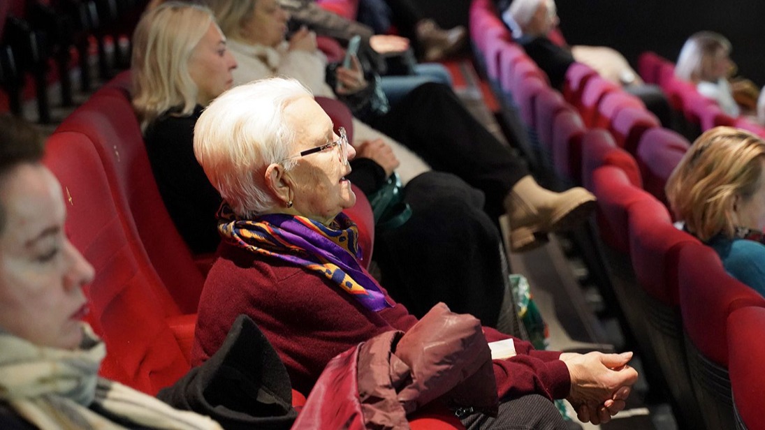 Участники «Московского долголетия» смогут стать экспертами в кинематографе