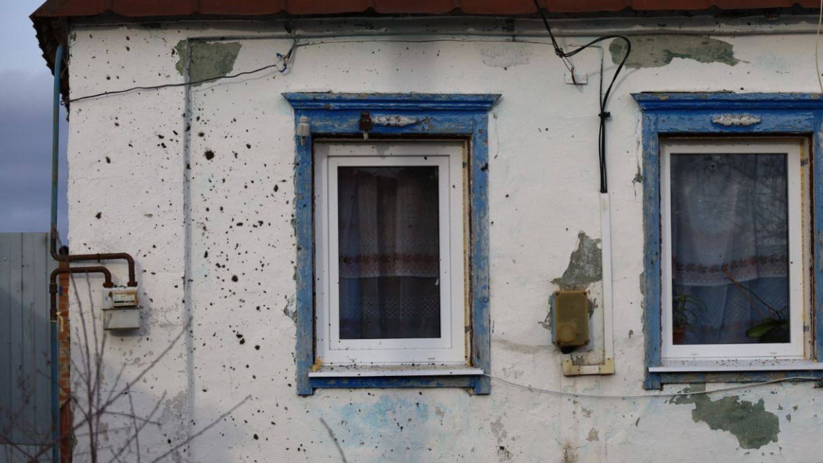 Гладков рассказал о разрушениях в селе Ржевка из-за обстрела ВСУ