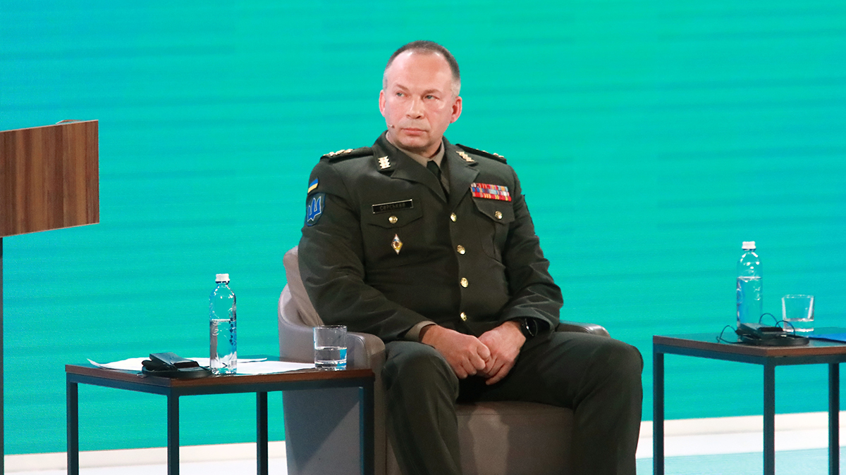 СМИ: Родители главкома ВСУ Сырского скрывают родство с ним
