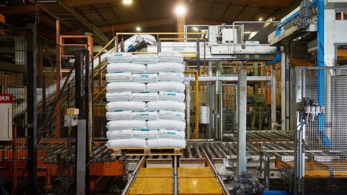 Столичный производитель выпустил более 2,8 миллиона тонн полипропилена