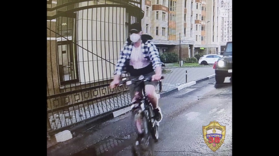 Серийного вора велосипедов задержали в Москве