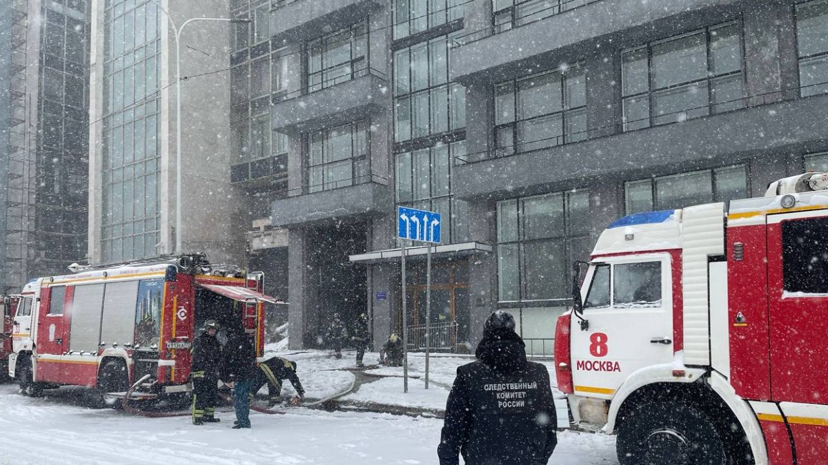 Концентрация вредных веществ в воздухе не увеличилась из-за пожара в «Известия холл»
