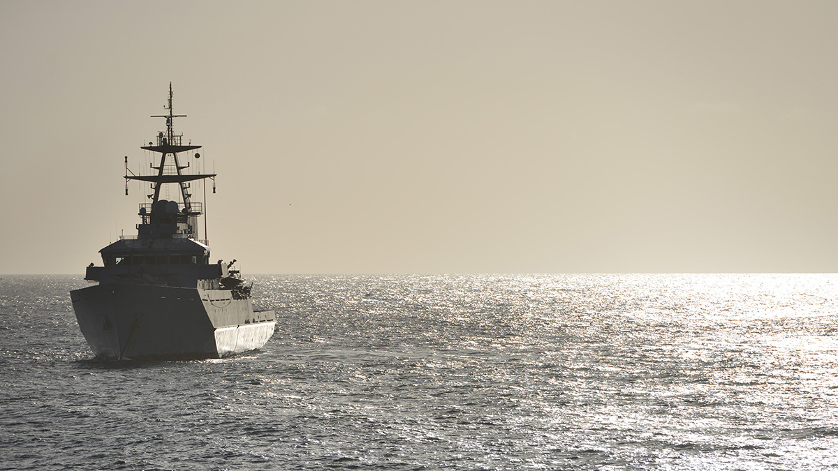 Британские ВМС сообщили о нападении на судно у берегов Йемена