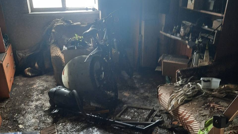 Женщина погибла при пожаре на юго-западе Москвы