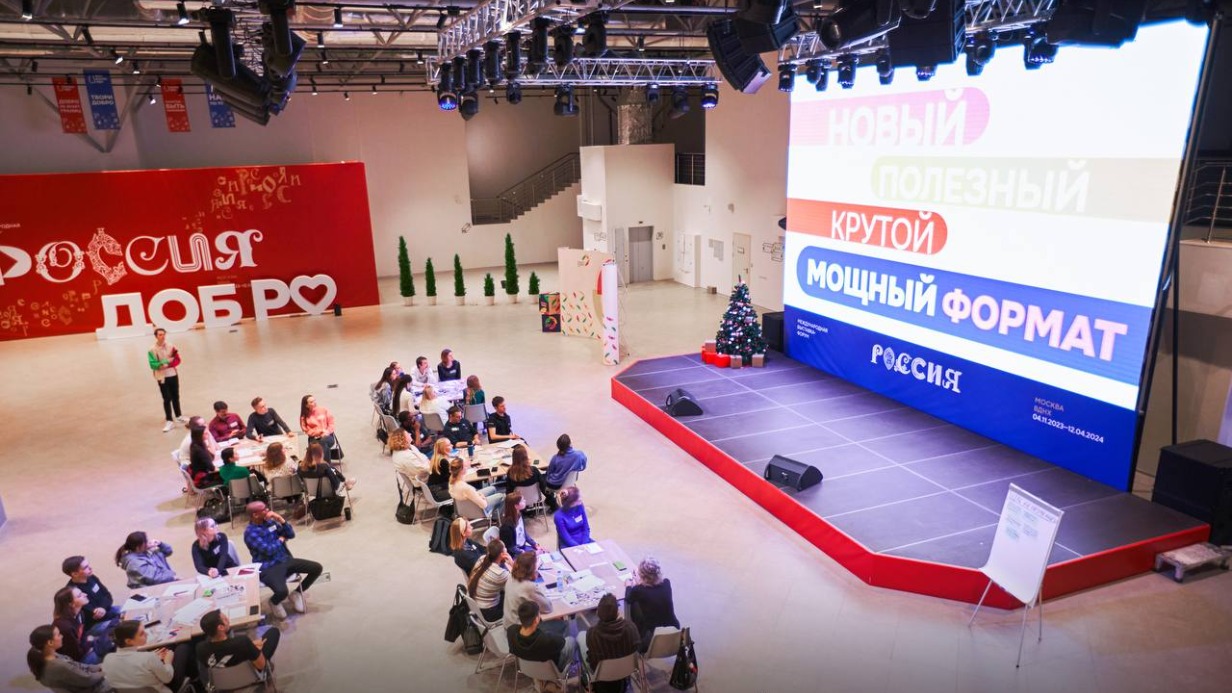 Собянин: Москвичи станут волонтерами Всемирного фестиваля молодежи