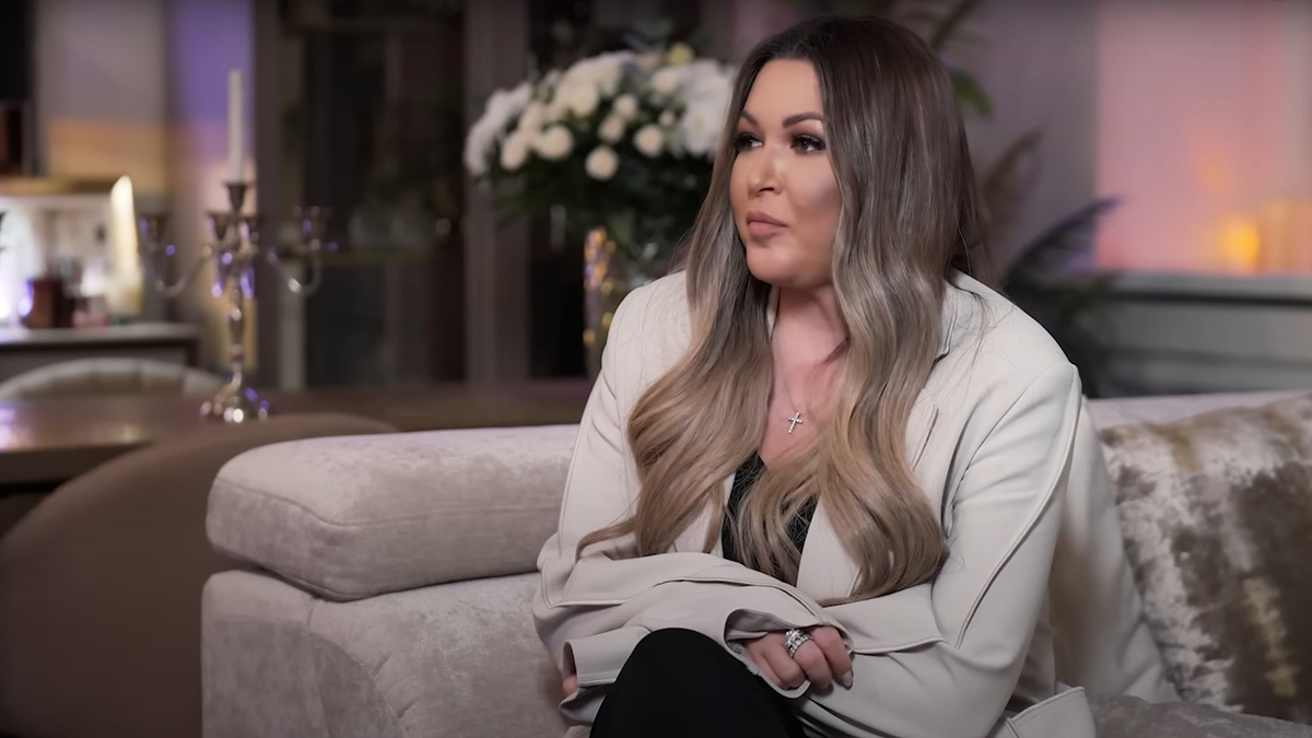 Дубцова ответила на слова Крутого, который обвинил ее в неблагодарности