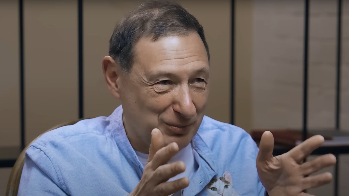 Адвокат Кагарлицкого* сообщил об этапировании своего подзащитного в колонию