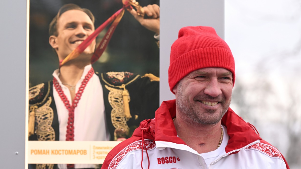 Костомаров снова на льду