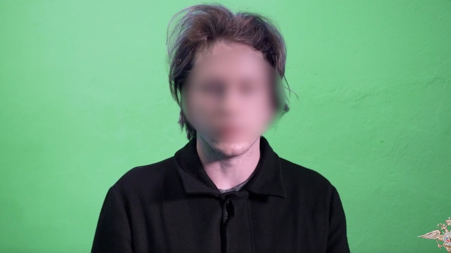 Полицейские задержали мужчину, напавшего на москвича на открытии мемориальной доски