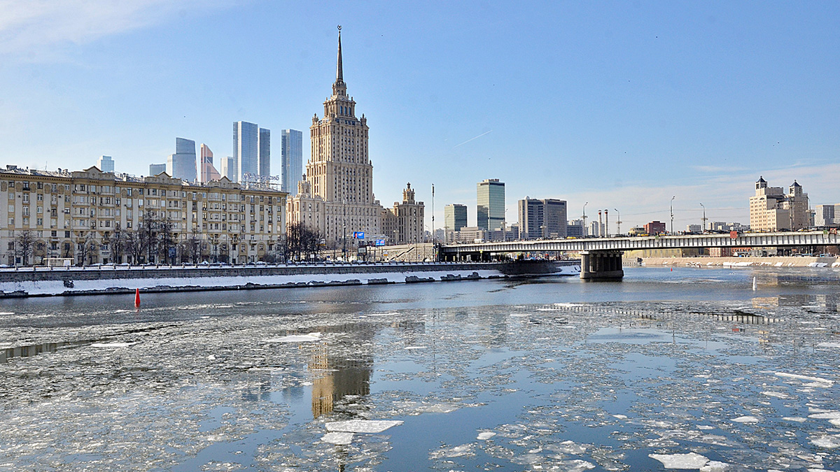 Москвичам рассказали о погоде в канун Нового года