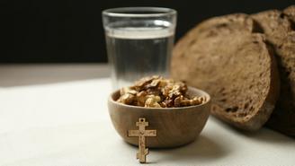 Как соблюдать Великий пост в пожилом возрасте