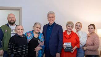 Собянин: Почти 130 тысяч москвичей переехали в новое жилье по программе реновации