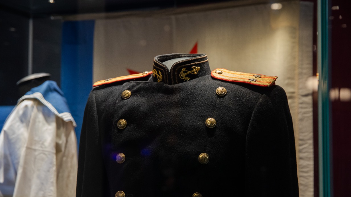 Выставка к 80-летию орденов Ушакова и Нахимова открылась в Музее Победы