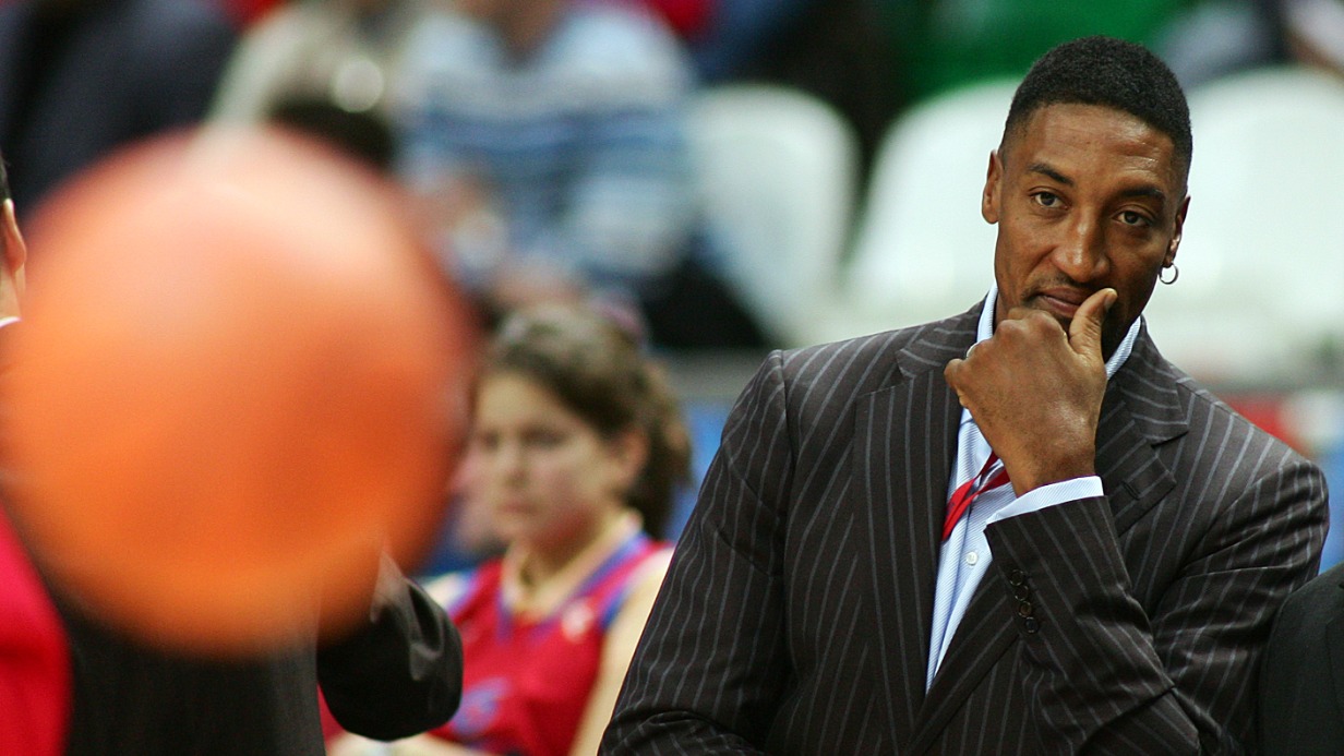 Page Six: Шестикратного чемпиона НБА Пиппена обвинили в изнасиловании