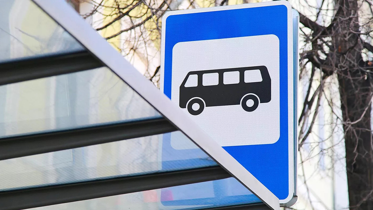 Суд рассмотрит дело водителя, сбившего двух детей на остановке в Можайске