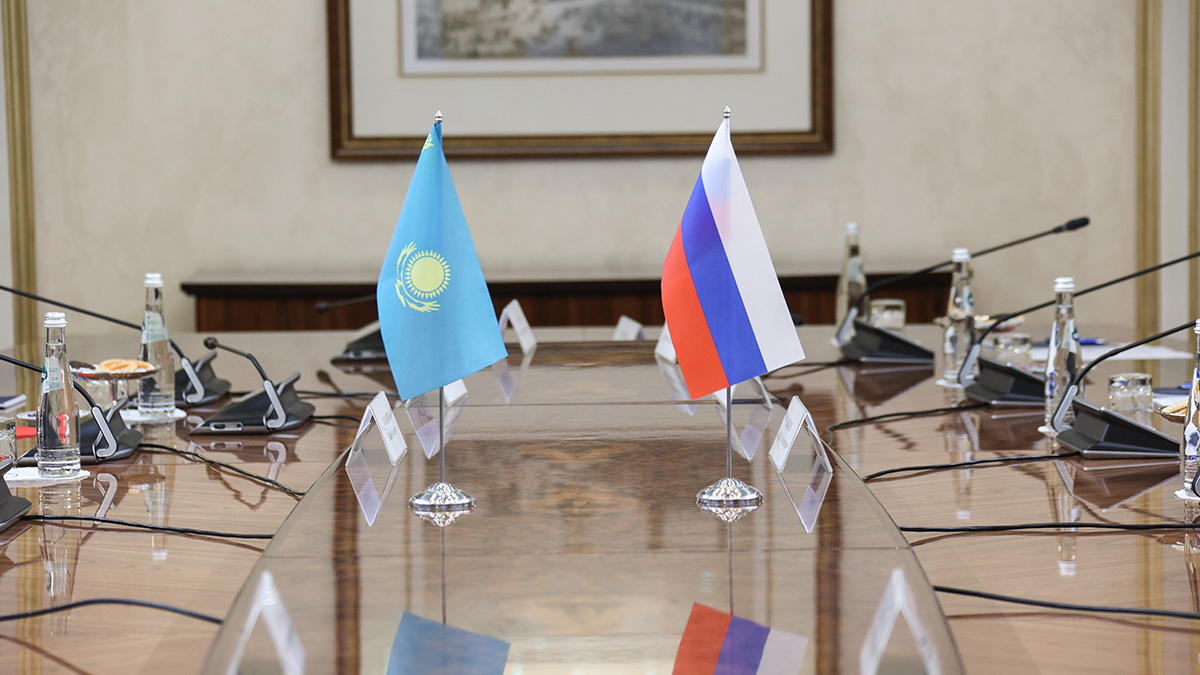 Зампремьера Казахстана Жумангарин: Страна не будет помогать РФ обходить санкции