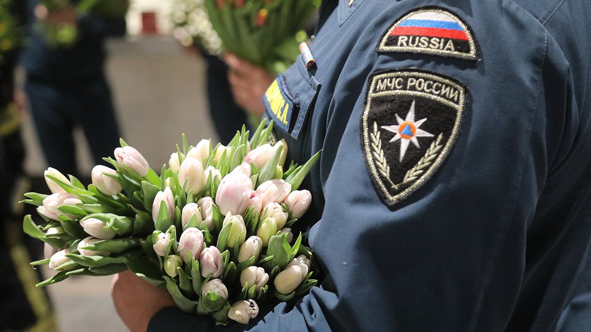 Наравне с мужчинами: в МЧС рассказали о женщинах на службе