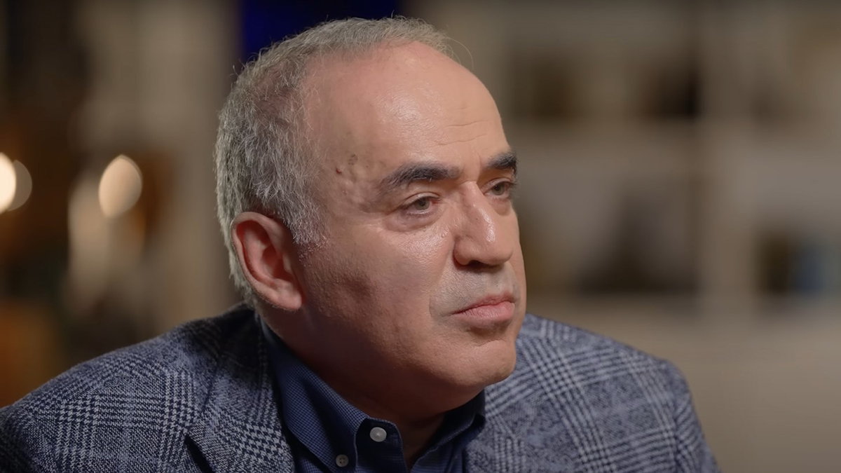 Bloomberg: Каспаров* причастен к госперевороту в Южном Судане