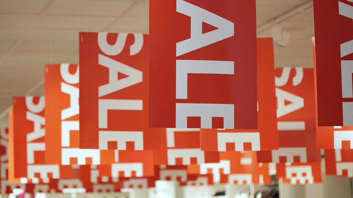 Россияне пожаловались на разочаровывающие покупки на распродажах