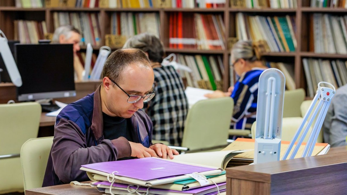 Собянин: Москвичи смогут найти предков-ремесленников через сервис «Моя семья»