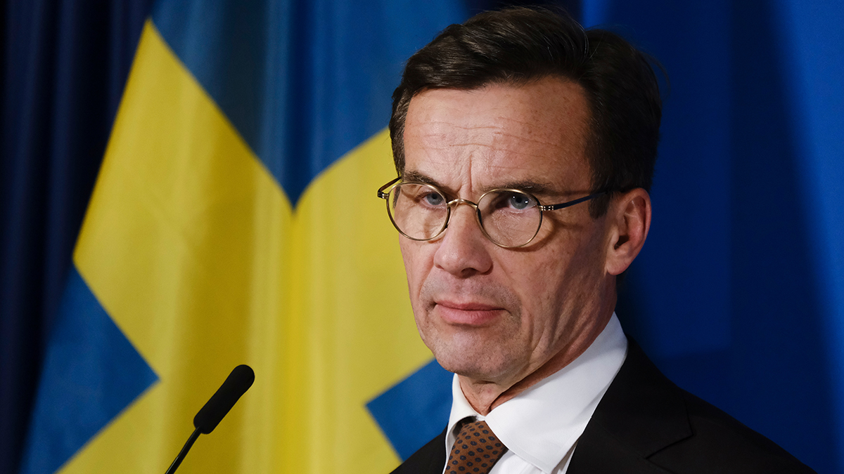 Премьер Швеции призвал Украину официально разрешить однополые браки*