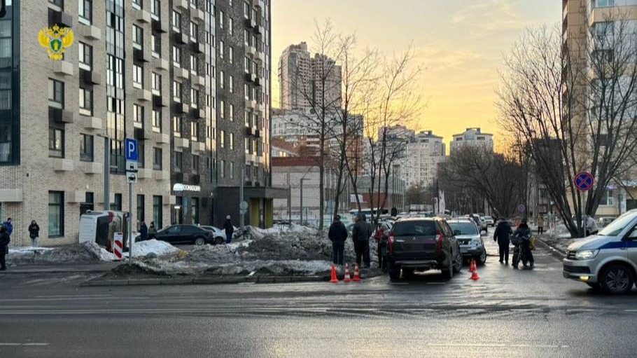 Прокуратура контролирует установление обстоятельств ДТП на северо-западе Москвы
