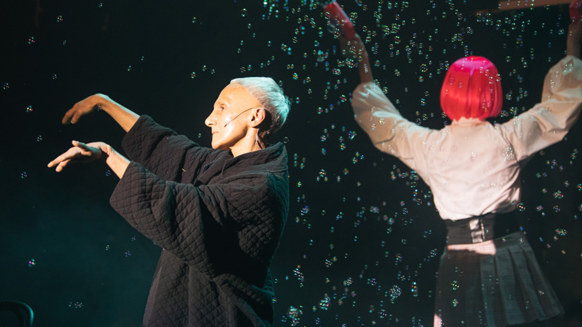 В театре «Школа современной пьесы» рассказали о странной любви Даниила Хармса