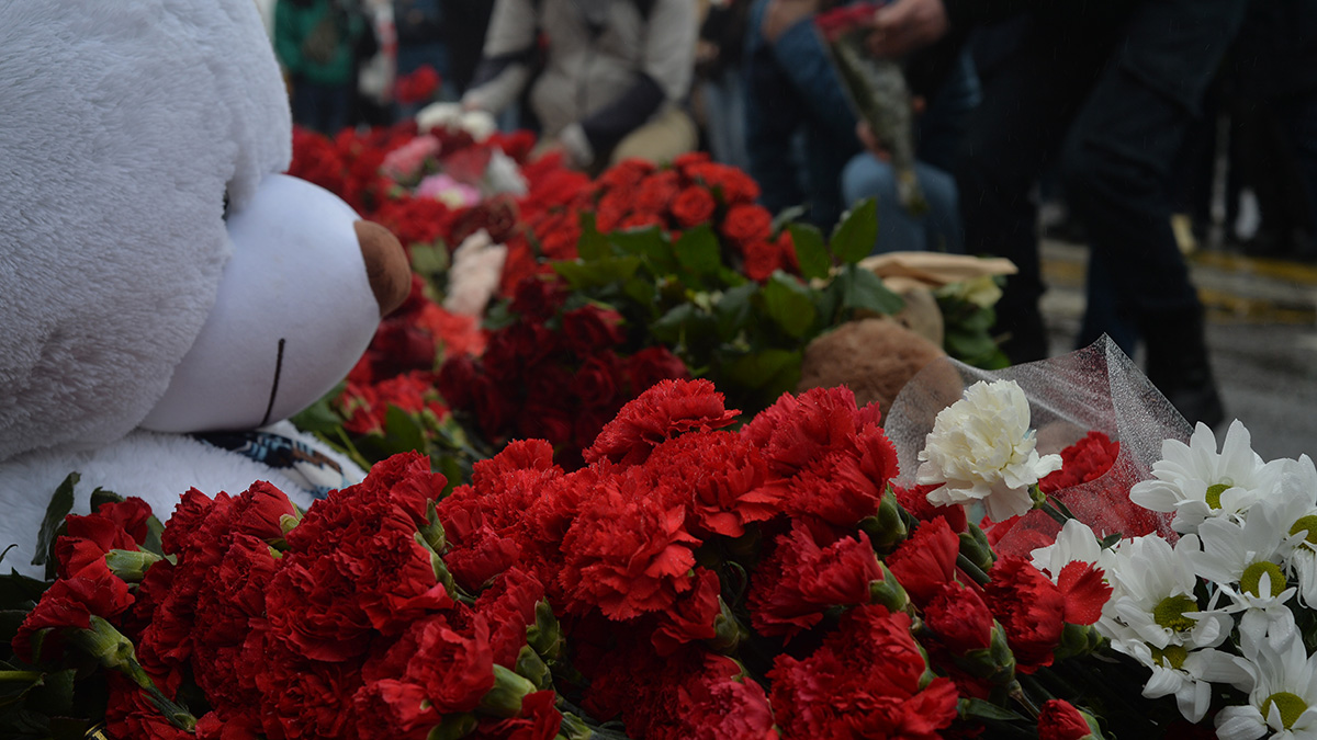 МЧС опубликовало обновленный список погибших при теракте в «Крокус Сити Холле»