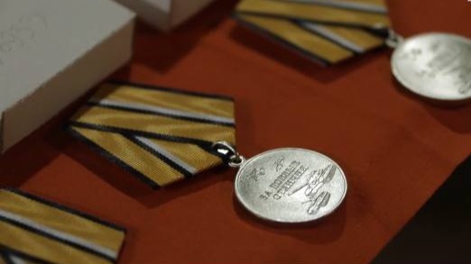 Отличившихся при задержании участников нападения на «Крокус» бойцов наградили