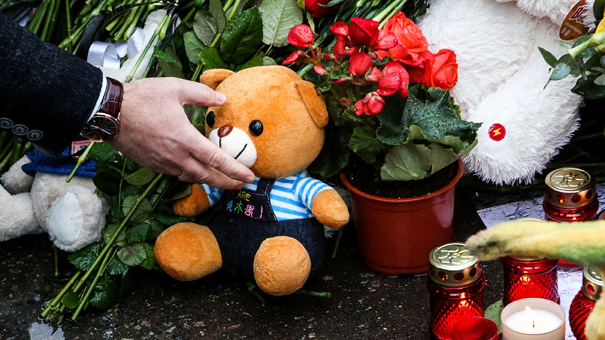 Семьям погибших в теракте из Ростовской области выплатят по миллиону рублей