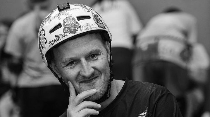 Чемпион РФ по роллер-спорту Роман Богрец погиб после полученных на турнире травм