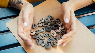 «Обновление и перестройка»: нумеролог Белова рассказала, каким будет 2026 год для РФ