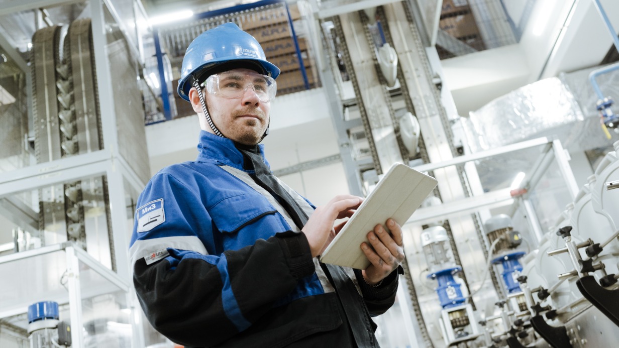 Специалисты «Газпромнефть-СМ» рассказали о производстве эффективных масел