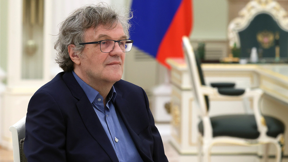 «Историческая личность»: Кустурица заявил о готовности снять фильм про Путина