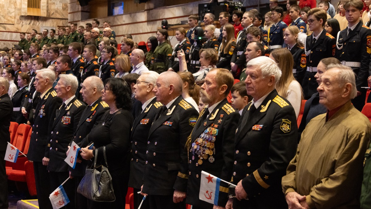 Около 400 человек стали участниками телемоста с Севастополем в Музее Победы