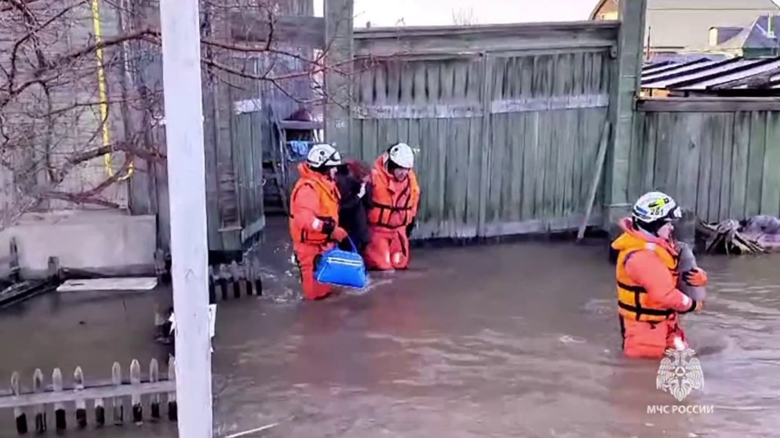 Уровень реки Урал в Оренбургской области почти достиг 11 метров