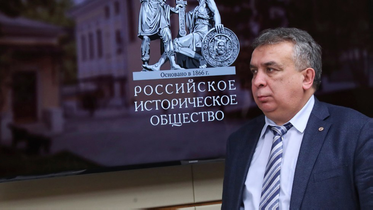 Директора института в КФУ Хайрутдинова арестовали по подозрению в мошенничестве