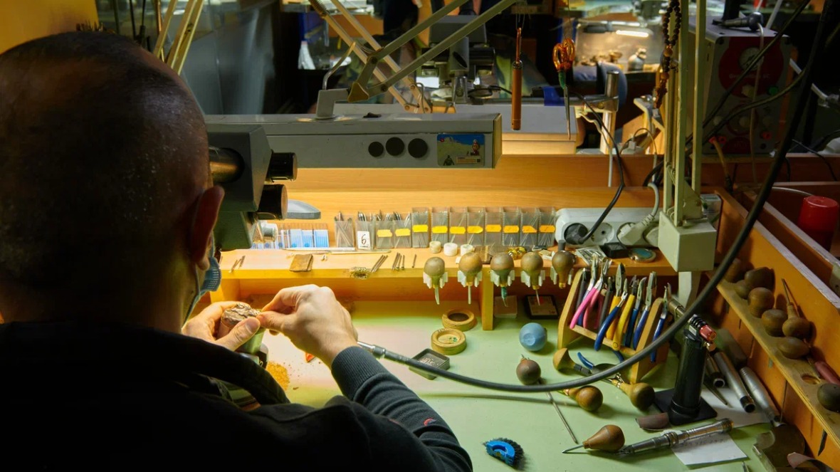 Столичные предприятия продолжают наращивать объемы производства украшений