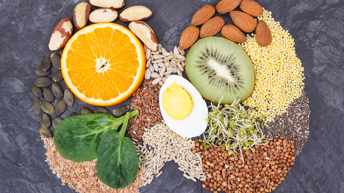 Диетолог Кабанов рассказал о пользе и вреде лимона для здоровья