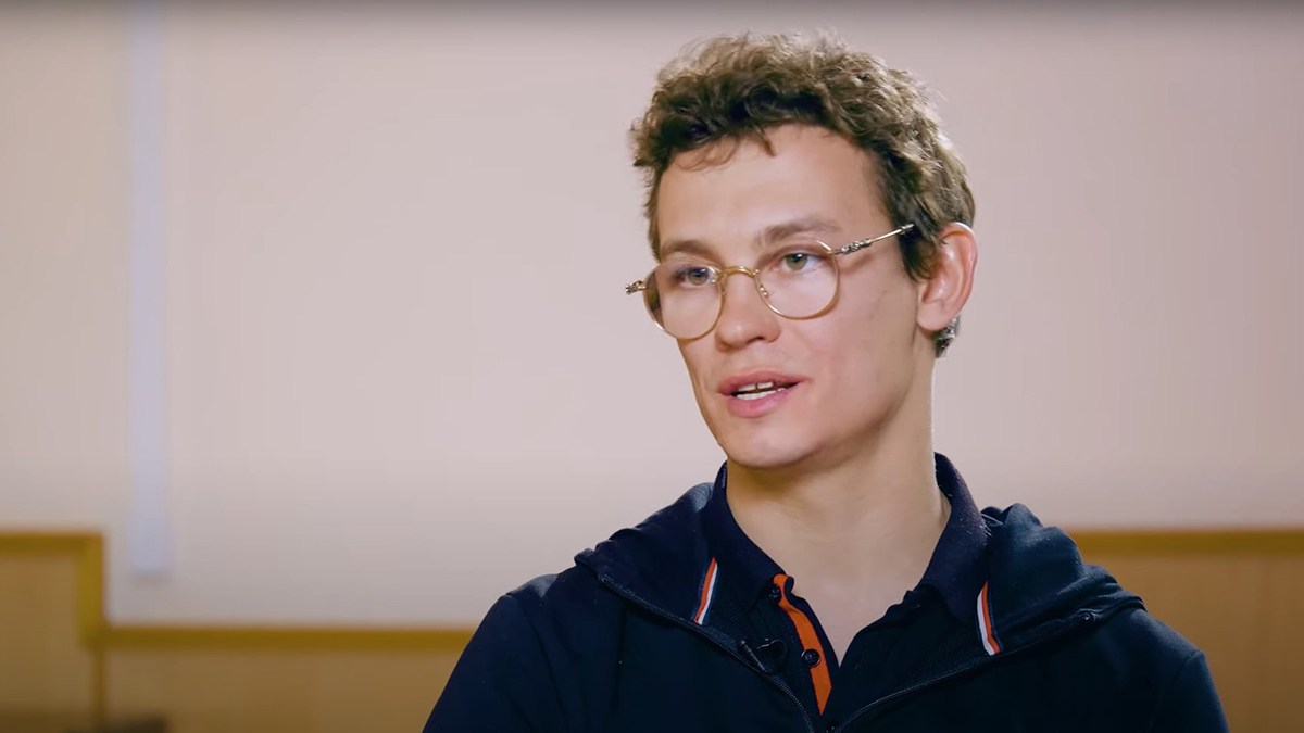 Актер сериала «Слово пацана» Никита Кологривый впервые появился на ТВ после СИЗО