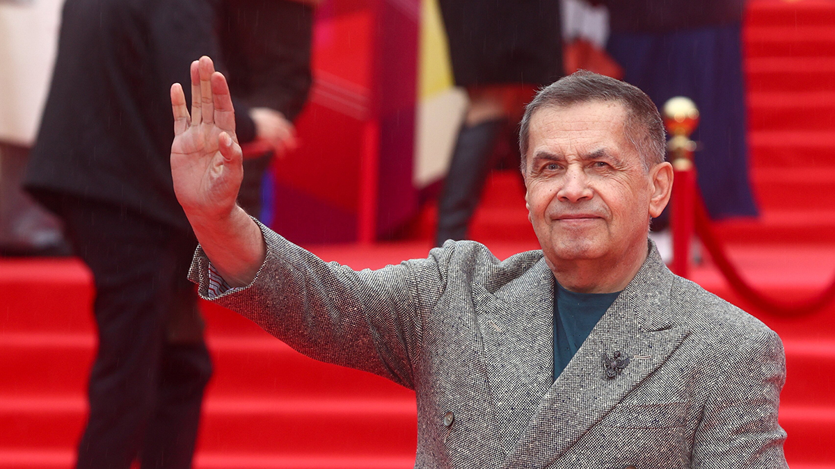 Расторгуев высказался об идее родов под песни «Любэ»