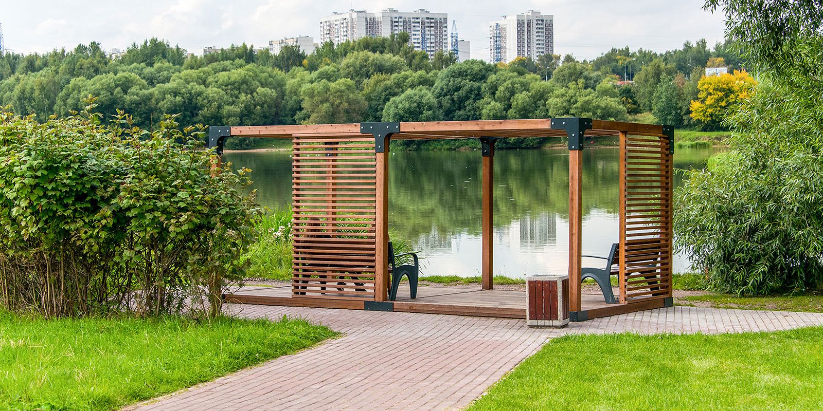 Москва одобрила размещение почти 150 некапитальных объектов в первом квартале года