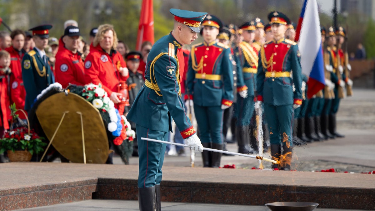 Автопробег «Огонь Памяти» стартовал у Музея Победы