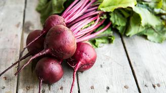 Чем полезны свекла и свекольный сок